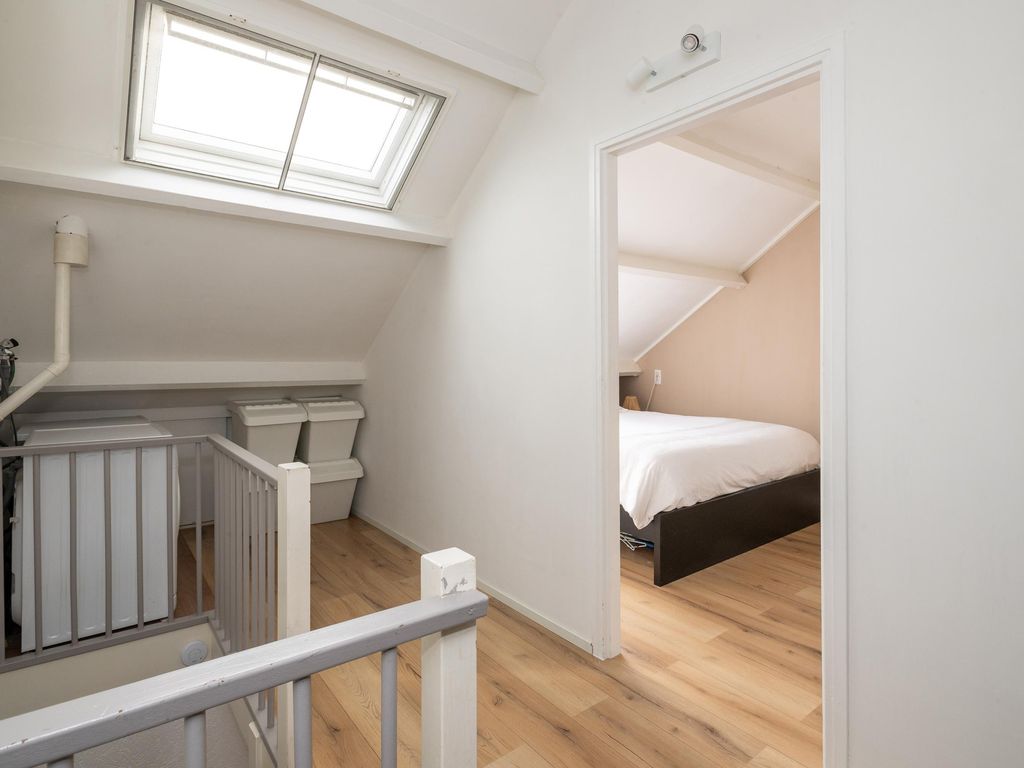 Koolmees 137, Ridderkerk