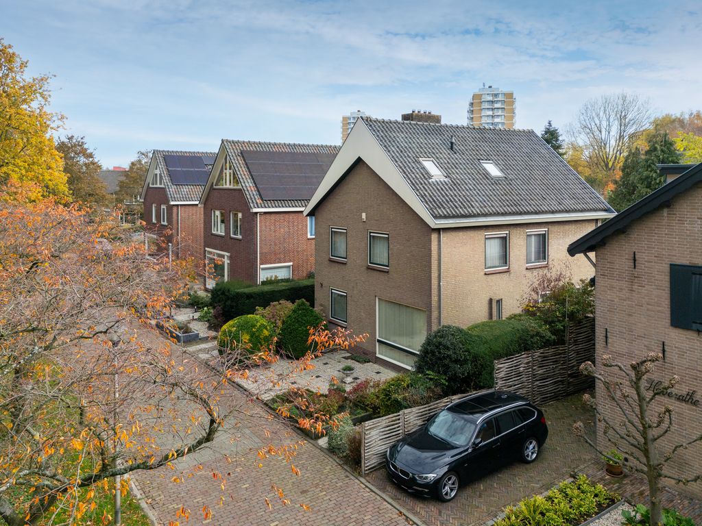 Eikendreef 5, Ridderkerk