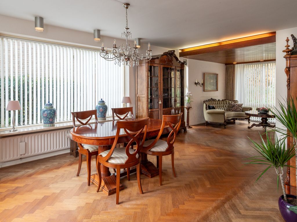 Eikendreef 5, Ridderkerk