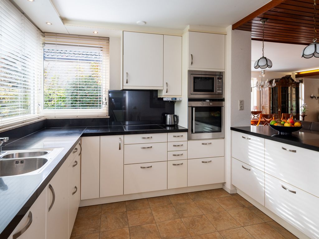 Eikendreef 5, Ridderkerk