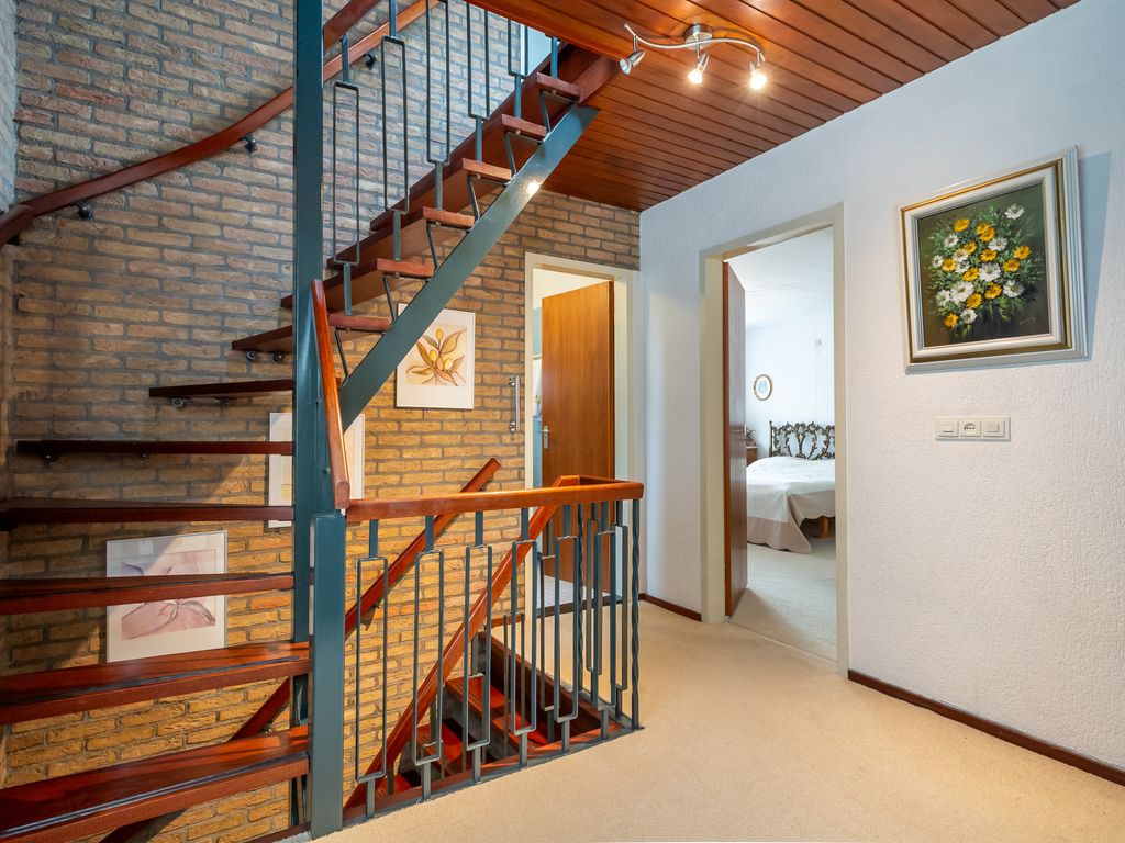 Eikendreef 5, Ridderkerk