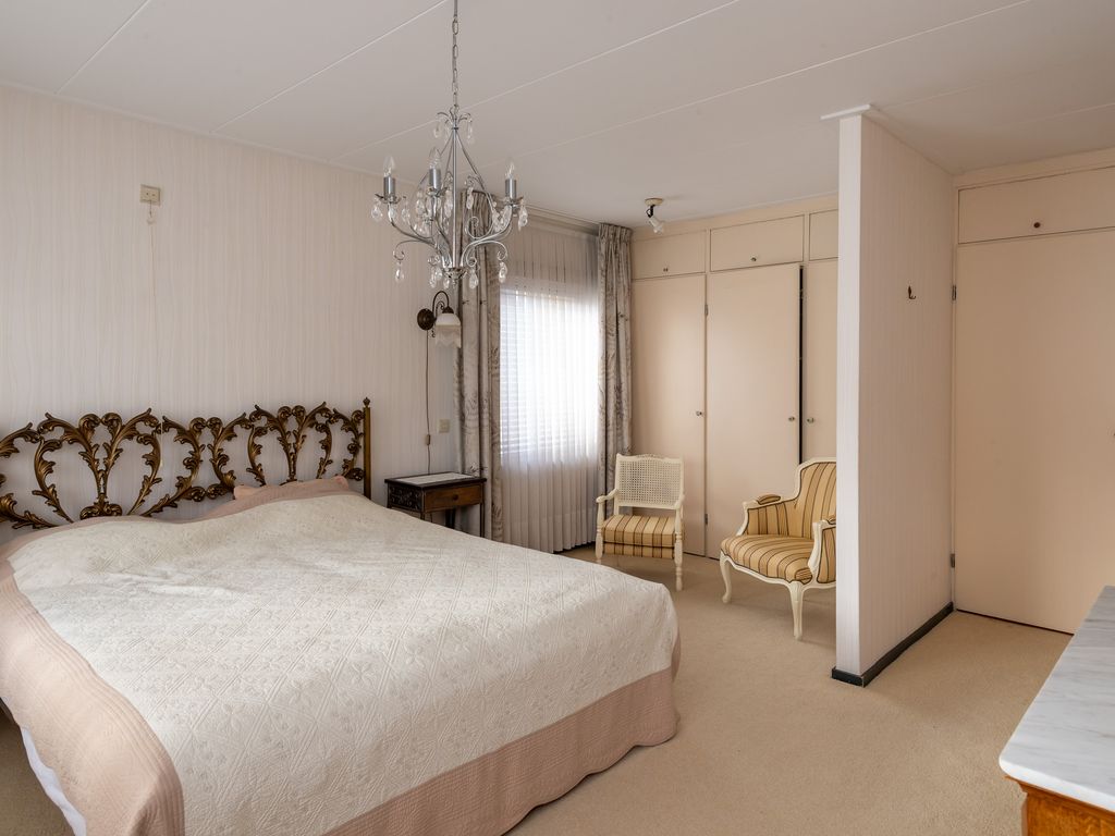 Eikendreef 5, Ridderkerk