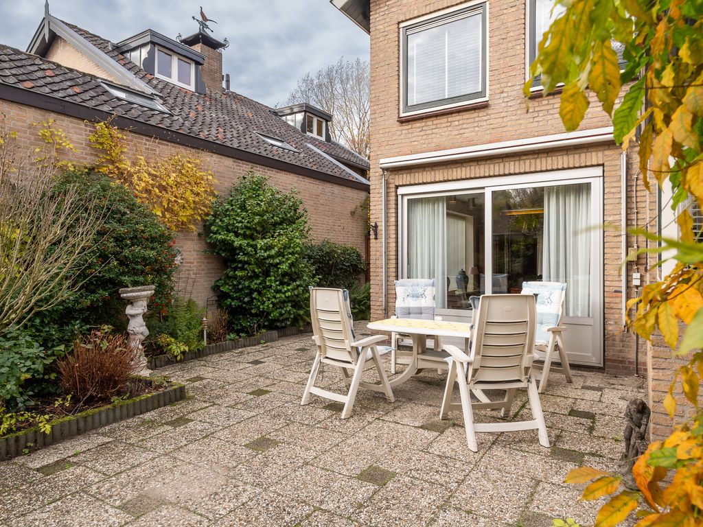 Eikendreef 5, Ridderkerk