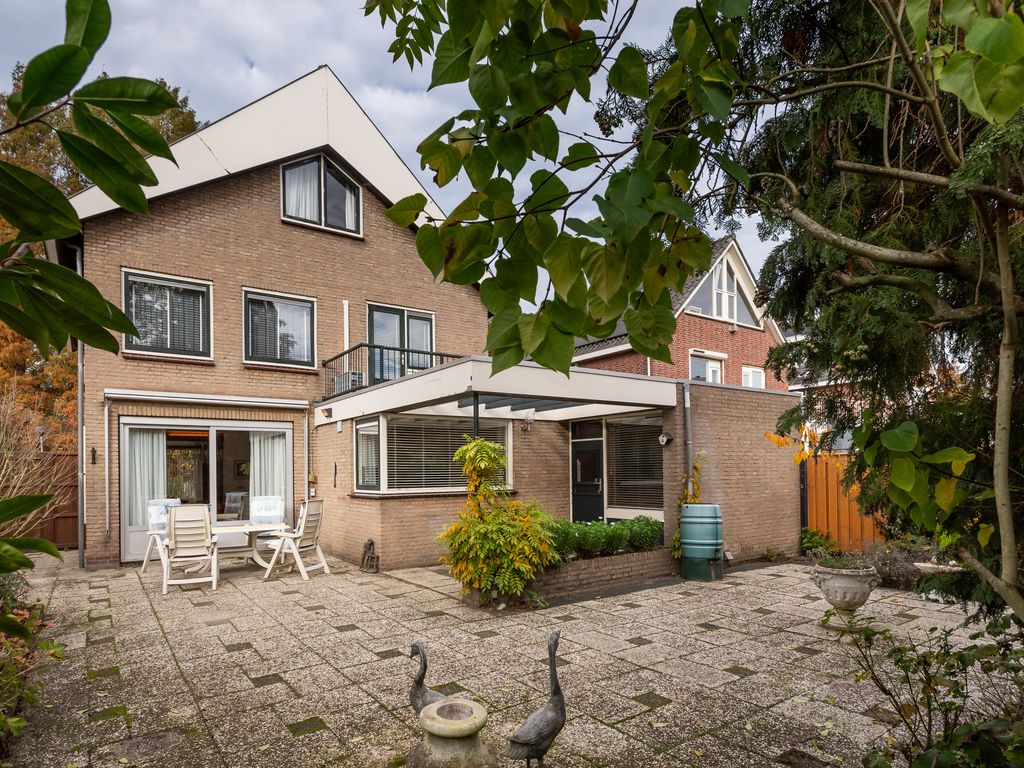 Eikendreef 5, Ridderkerk