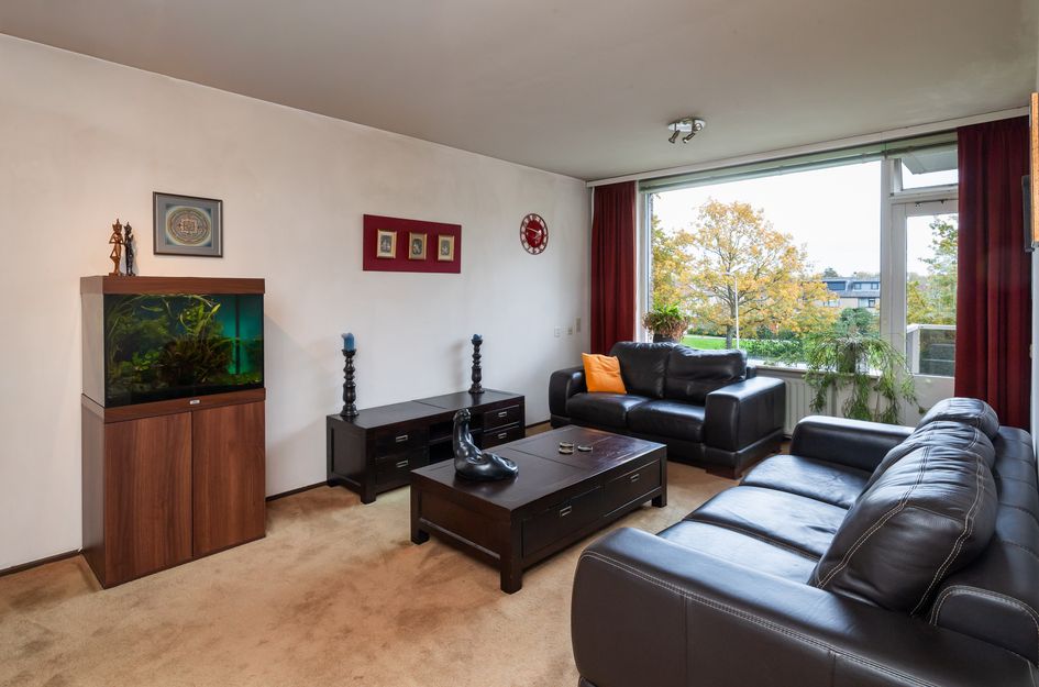 A.M. de Jongstraat 27