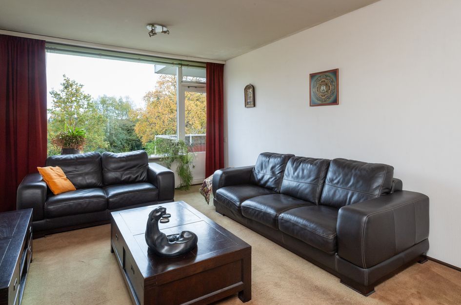 A.M. de Jongstraat 27