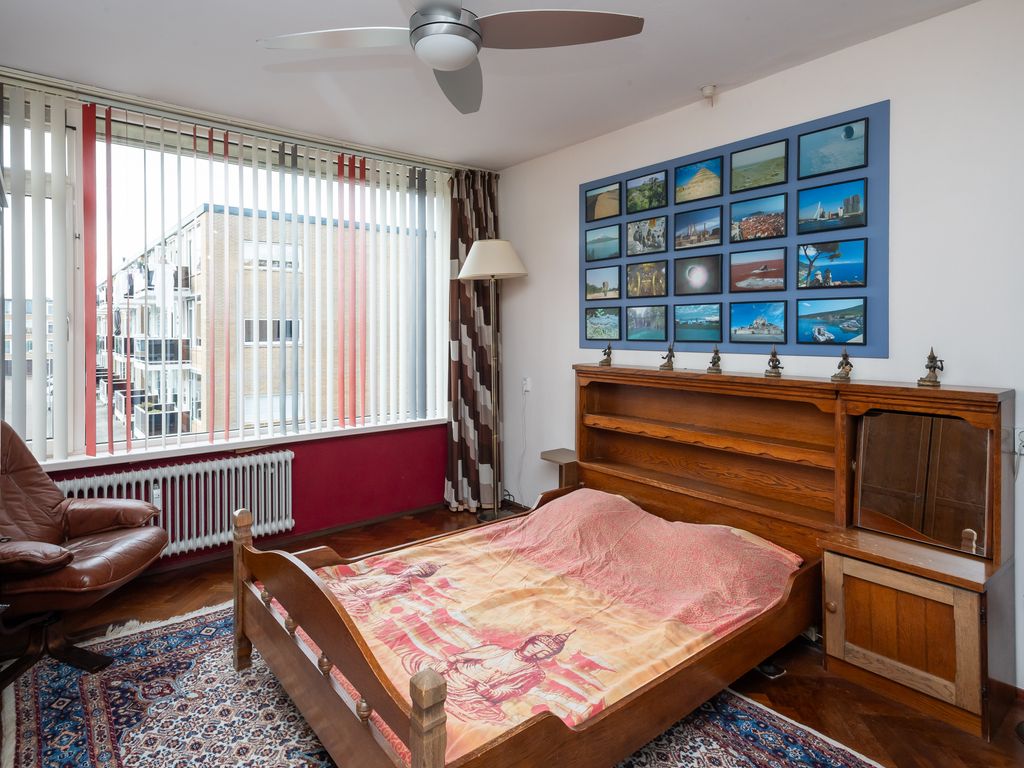 A.M. de Jongstraat 27, Ridderkerk