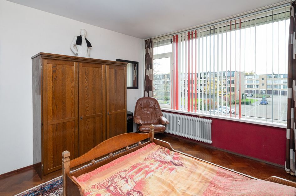 A.M. de Jongstraat 27