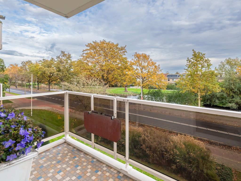 A.M. de Jongstraat 27, Ridderkerk