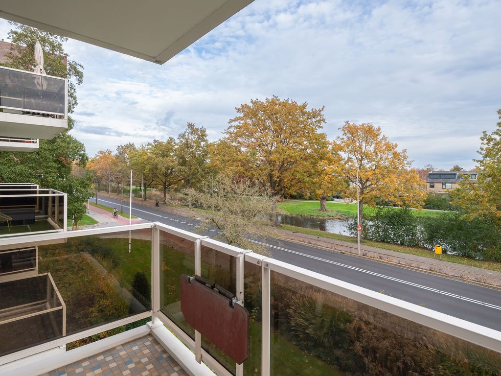 A.M. de Jongstraat 27, Ridderkerk