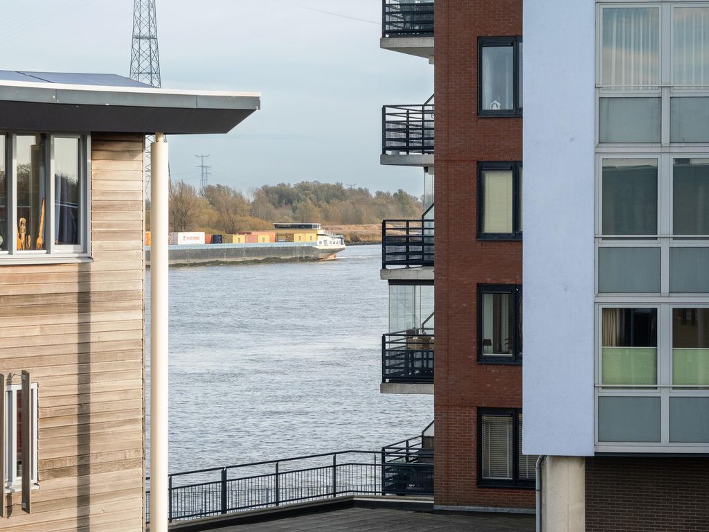 Dokhof 37, RIDDERKERK