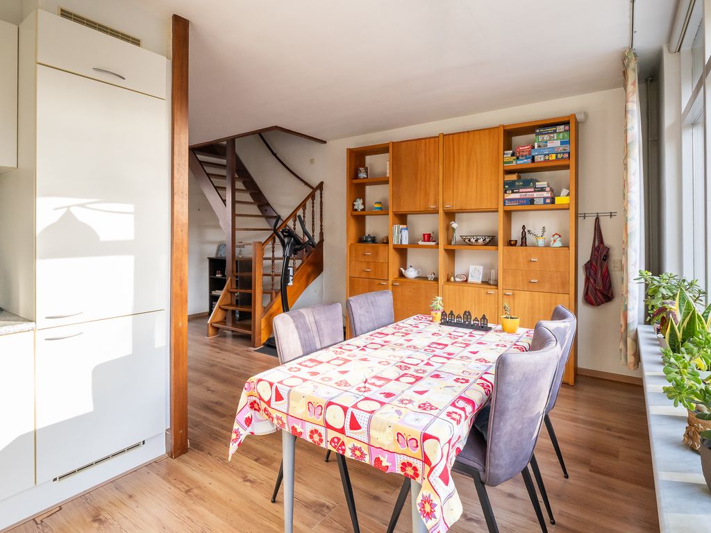 Rosmolen 180, RIDDERKERK