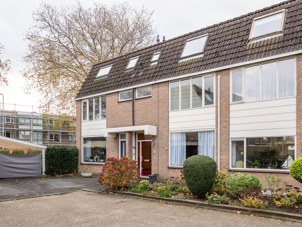 Rosmolen 180, RIDDERKERK