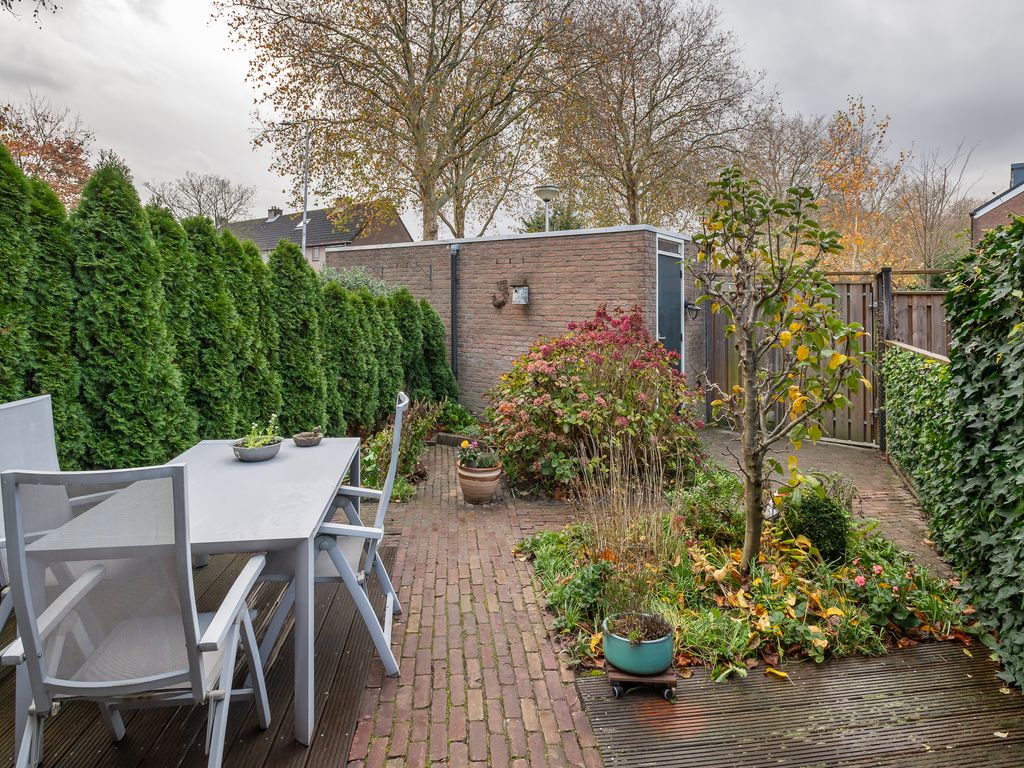 Rosmolen 180, RIDDERKERK