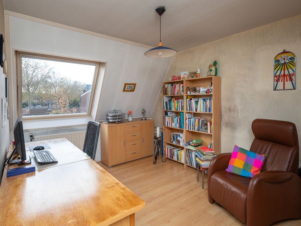 Rosmolen 180, RIDDERKERK