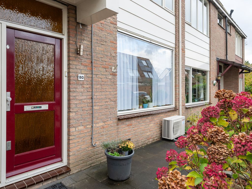 Rosmolen 180, RIDDERKERK