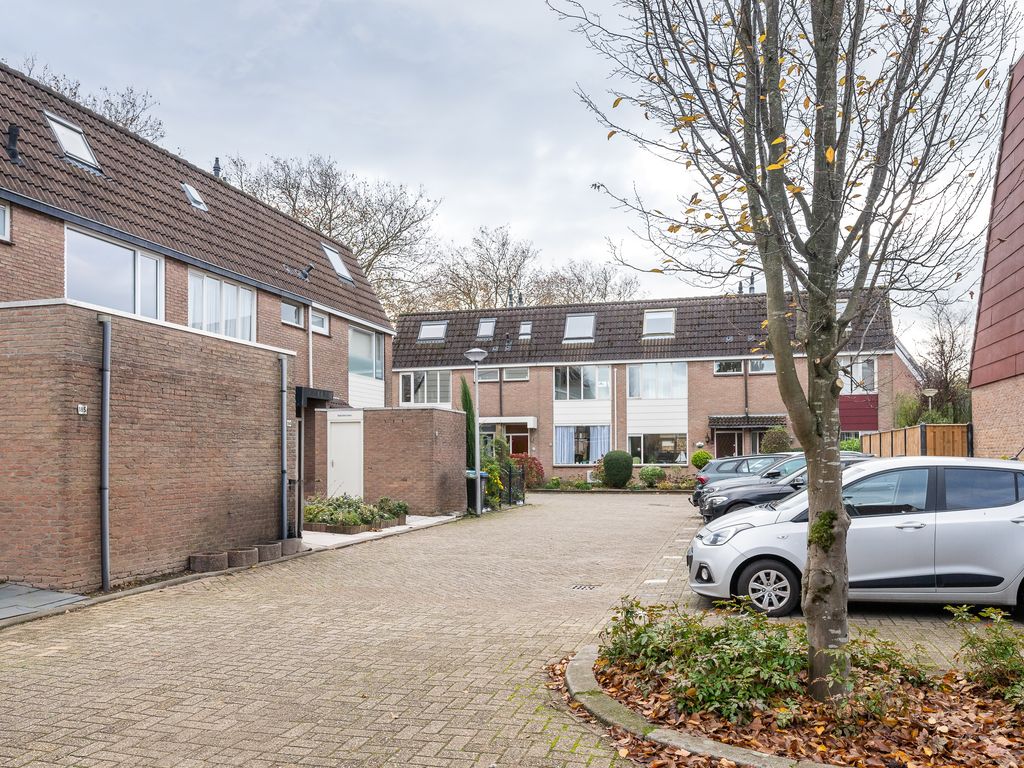 Rosmolen 180, RIDDERKERK