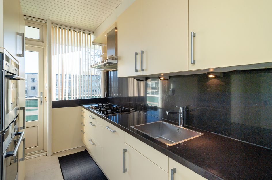 Herman de Manstraat 13