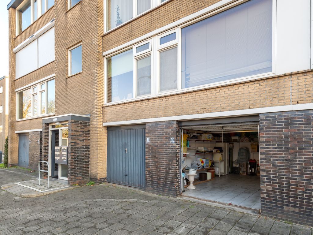 Herman de Manstraat 13, Ridderkerk