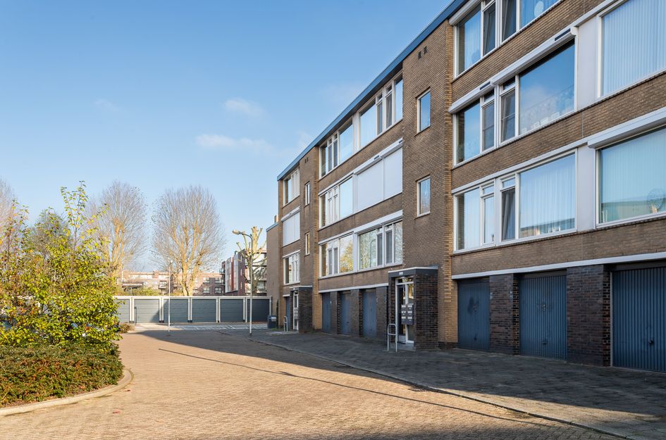 Herman de Manstraat 13