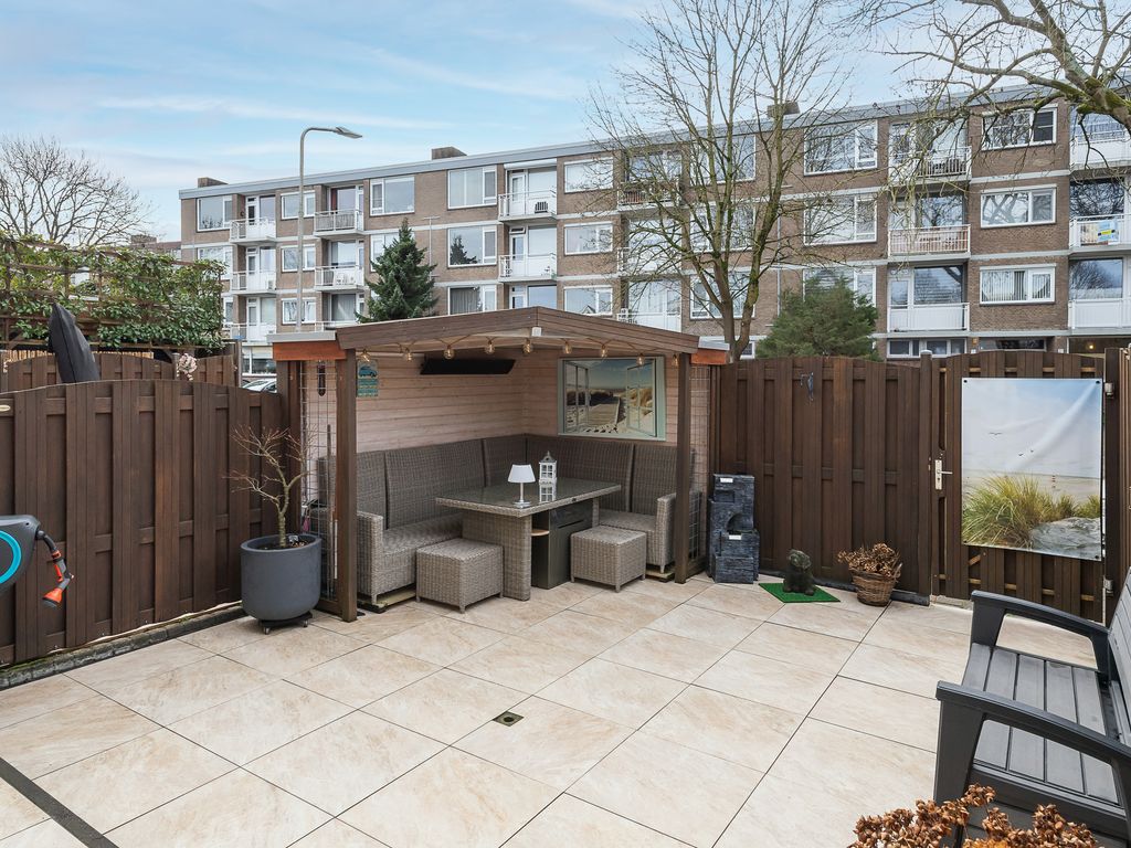 Burgemeester Crezéestraat 18, RIDDERKERK