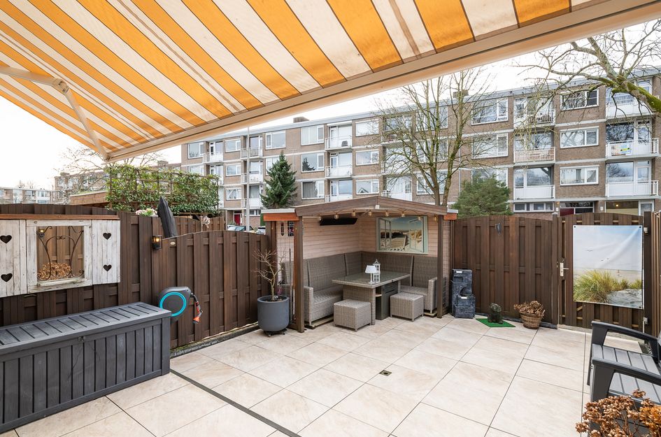 Burgemeester Crezéestraat 18