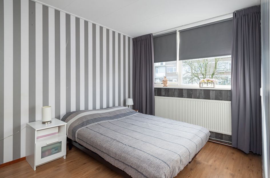 Burgemeester Crezéestraat 18