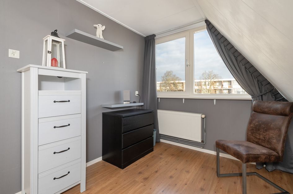 Burgemeester Crezéestraat 18