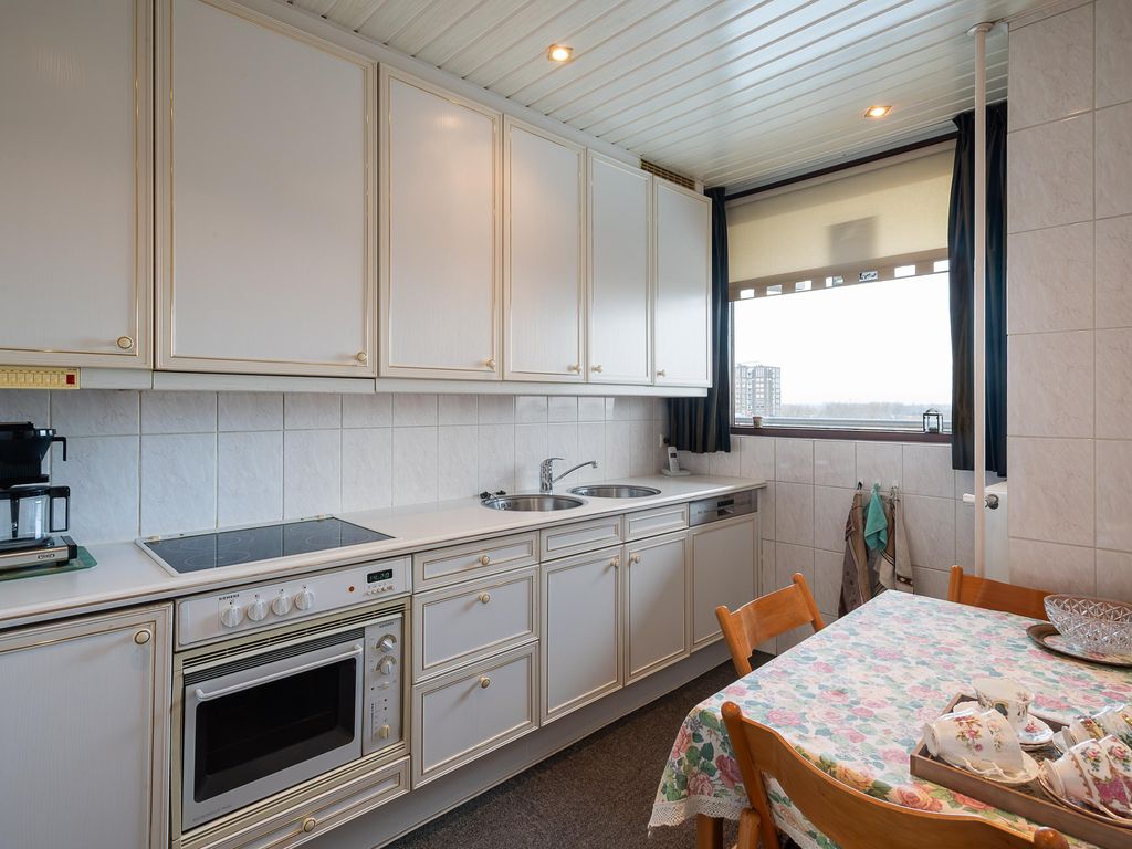 Seringenplantsoen 181, Ridderkerk