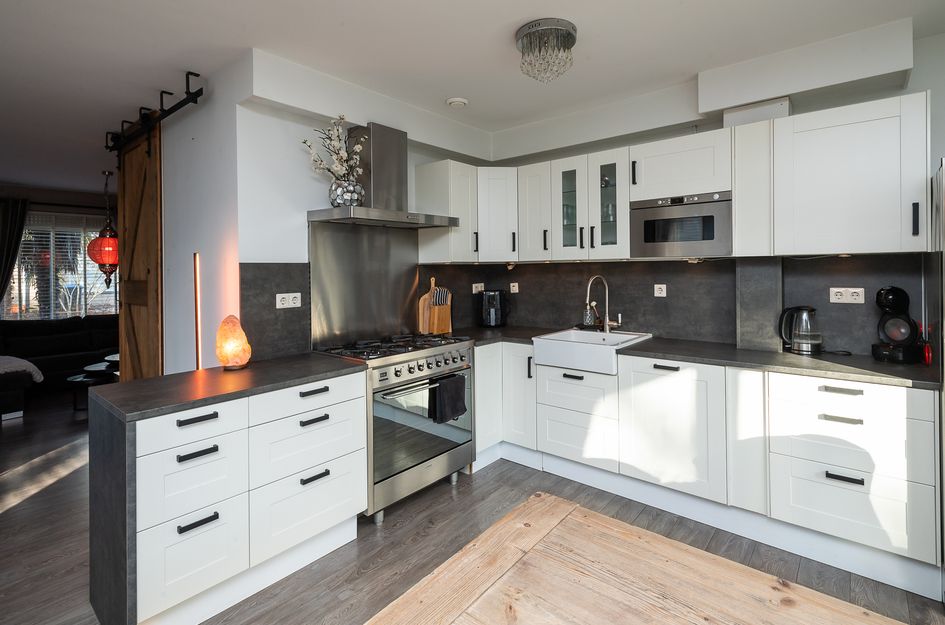 Van Leeuwenhoekstraat 98