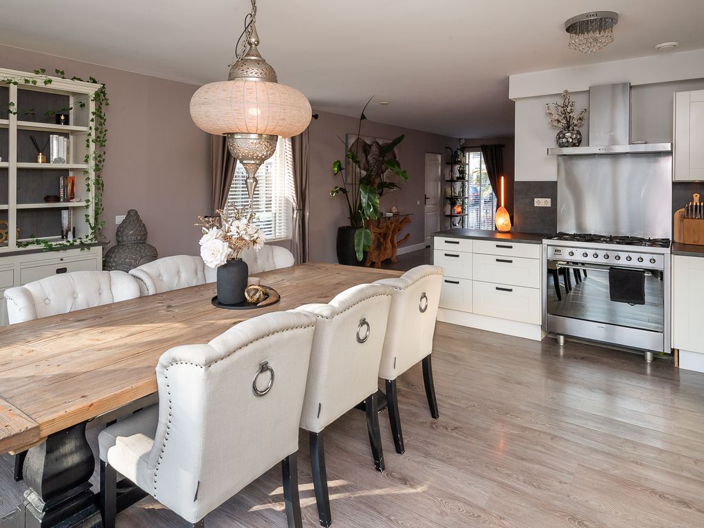 Van Leeuwenhoekstraat 98, Ridderkerk