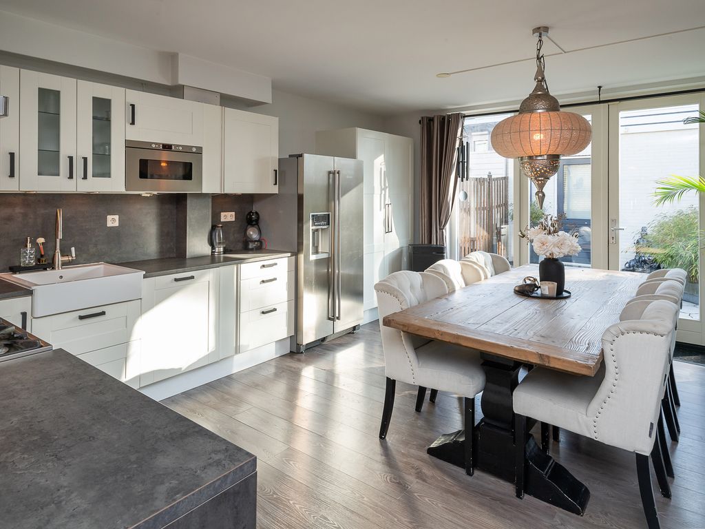 Van Leeuwenhoekstraat 98, Ridderkerk