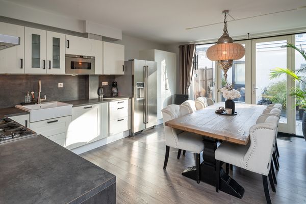 Van Leeuwenhoekstraat 98