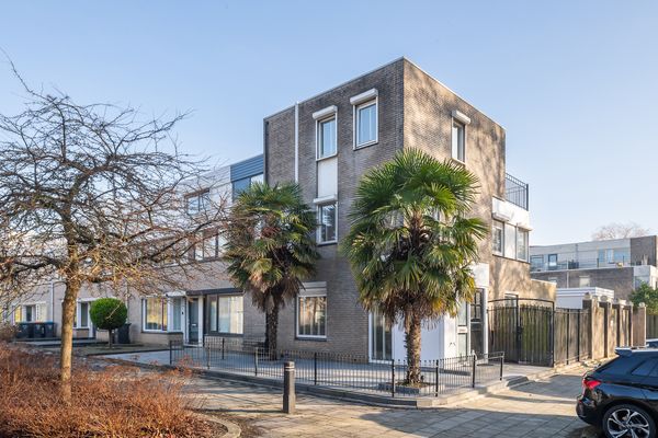 Van Leeuwenhoekstraat 98