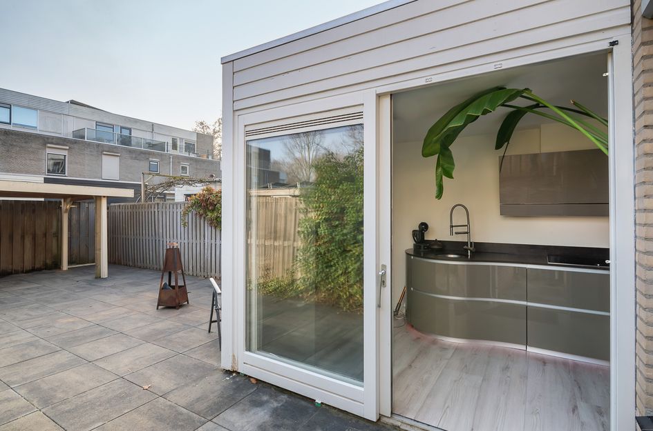 Van Leeuwenhoekstraat 101