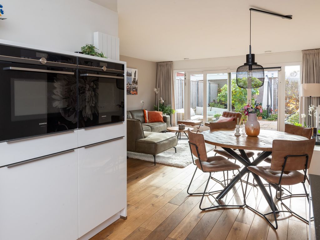 Erasmuslaan 62, Ridderkerk