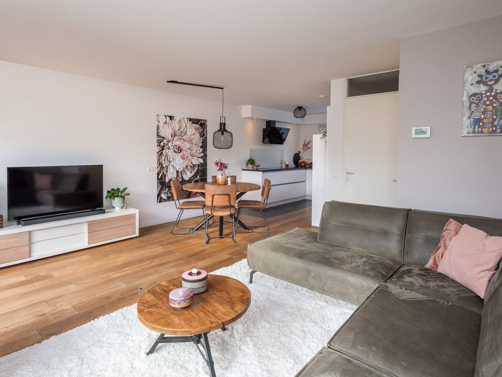 Erasmuslaan 62, Ridderkerk