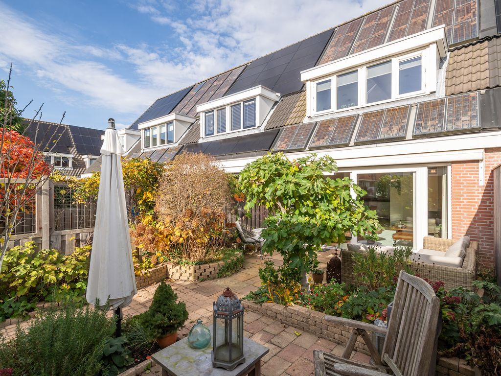 Erasmuslaan 62, Ridderkerk