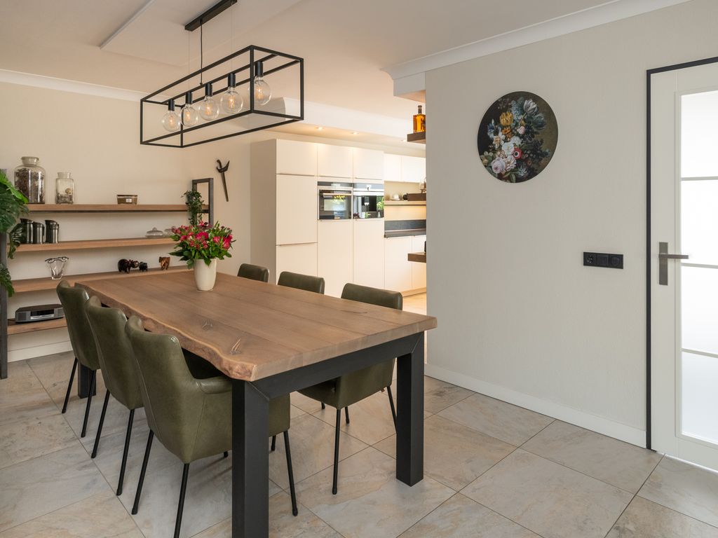 Leeghwaterstraat 10, Ridderkerk