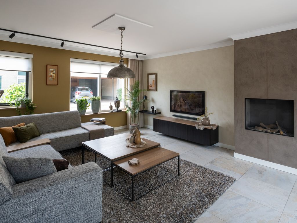 Leeghwaterstraat 10, Ridderkerk