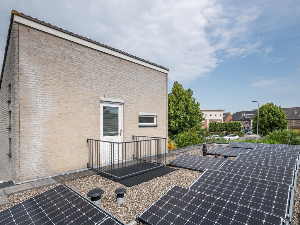 Leeghwaterstraat 10, Ridderkerk