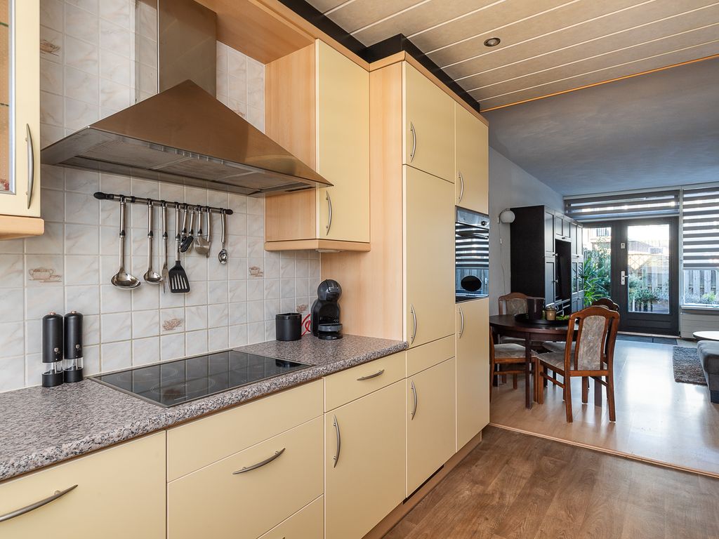 Henegouwsestraat 7, Ridderkerk