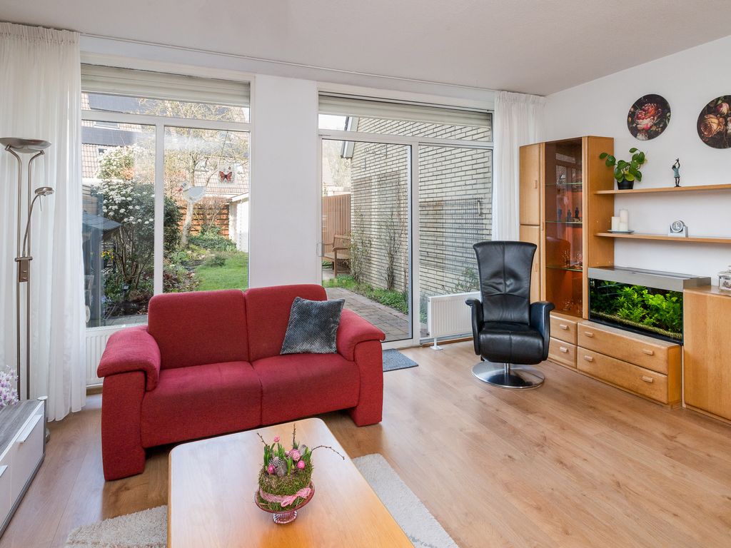 Fazant 64, Ridderkerk