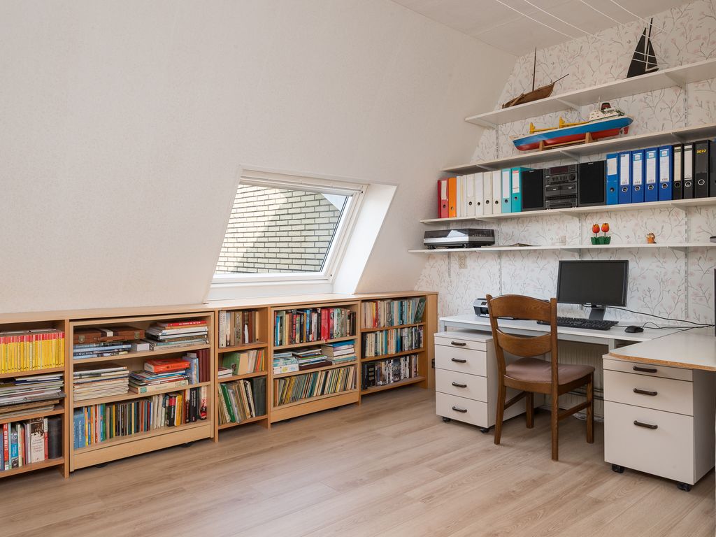 Fazant 64, Ridderkerk