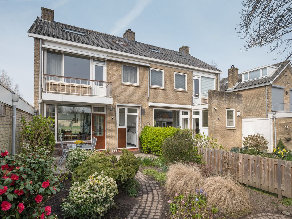 Ferdinand Bolstraat 26, Ridderkerk