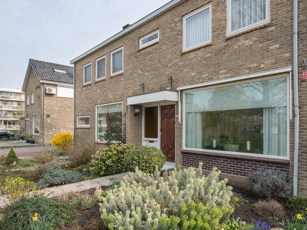 Ferdinand Bolstraat 26, Ridderkerk