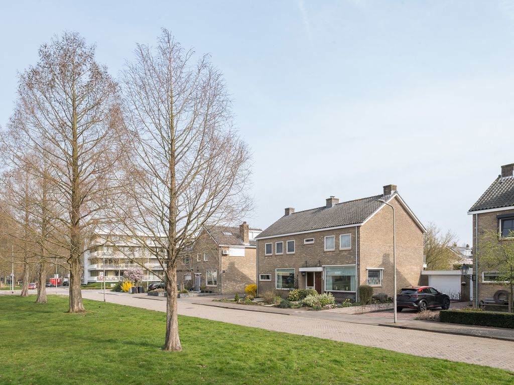 Ferdinand Bolstraat 26, Ridderkerk