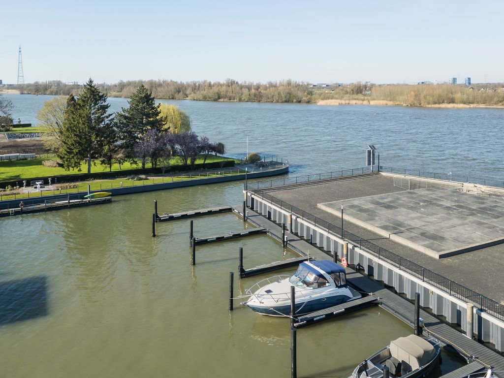 Drierivierenlaan 33, Ridderkerk