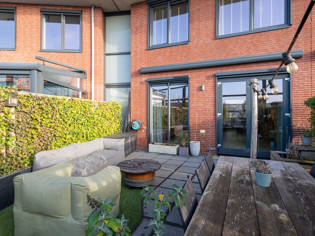 Drierivierenlaan 34, Ridderkerk