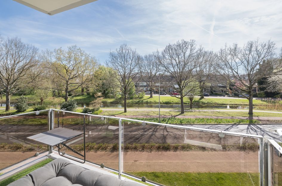 A.M. de Jongstraat 227